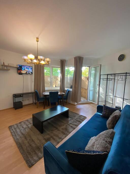 Apartment With Balcony Βερολίνο Εξωτερικό φωτογραφία