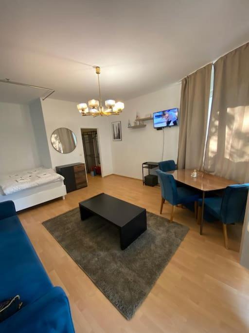Apartment With Balcony Βερολίνο Εξωτερικό φωτογραφία